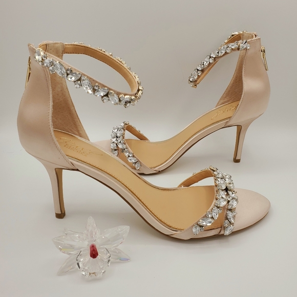 Back in stock! Badgley Mischka Jewel Caroline NIB - Picture 2 of 5